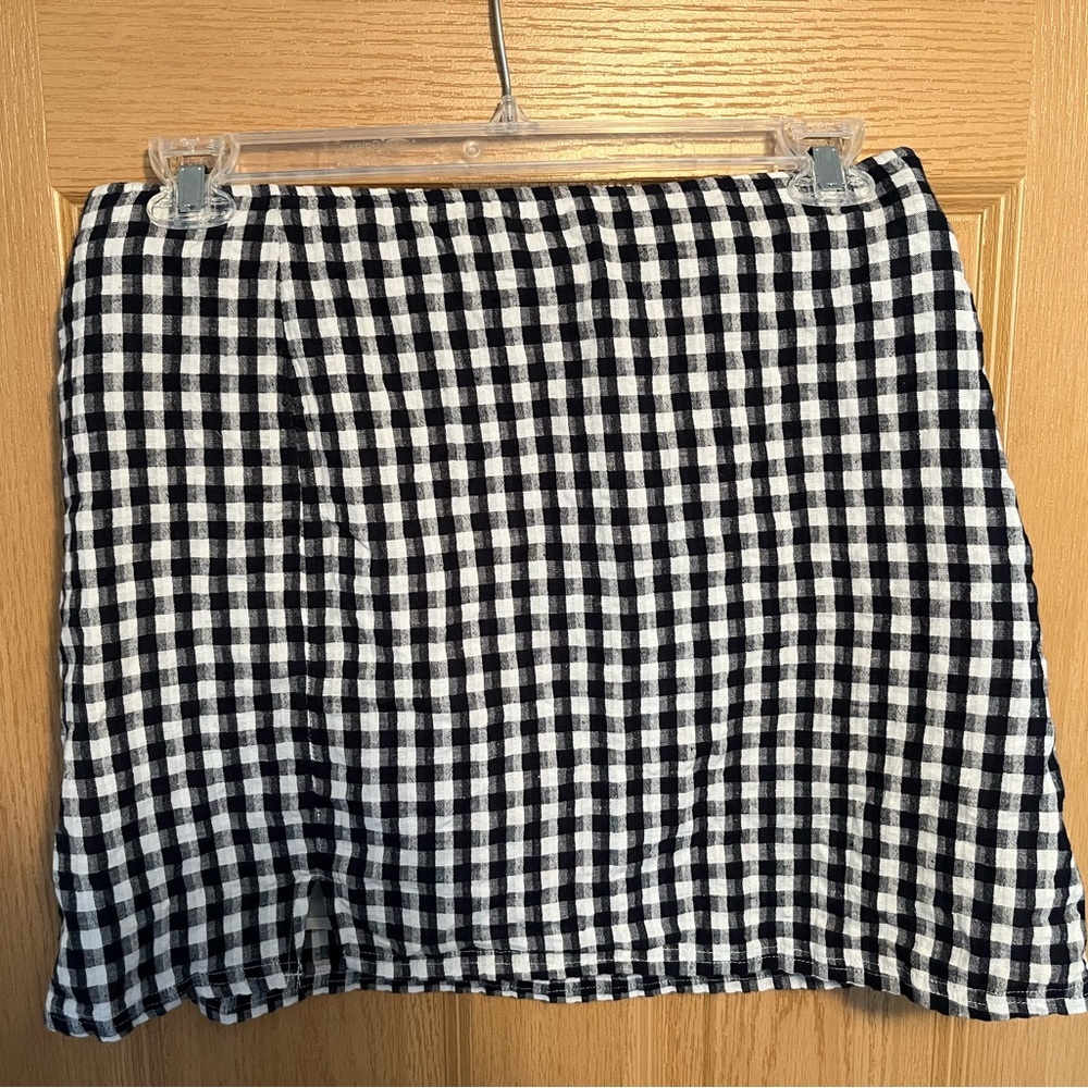 American Eagle Outfitters Black and White Checkered Mini Skirt - Picture 5 of 10